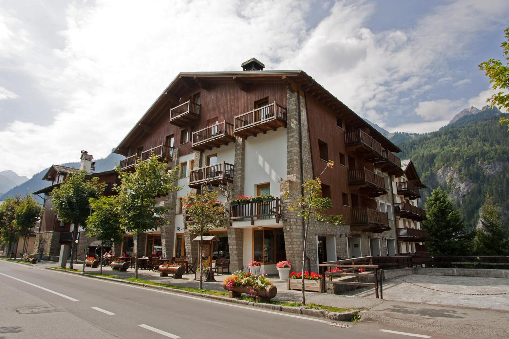 Residence Le Grand Chalet Κουρμαγιέρ Εξωτερικό φωτογραφία